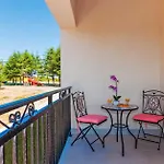 New! Holiday Home Tina With Pool