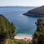 Secluded Fisherman'S Cottage Cove Orlandusa, Korcula - 21104