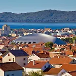 Apartment Vacay Zadar With Terrace And Parking