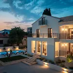 Villa 5Stars