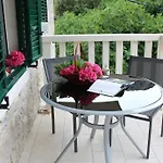 Blossom Apartment Duba Peljeska / 1St Floor