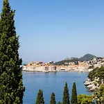 Villa B With Old Town & Sea View