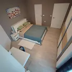 Apartment Mate