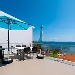 Apartments By The Sea Vir - 21401