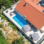 Villa Tranquility Nest Beniva