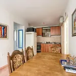 Apartment Mila - 15M From The Sea