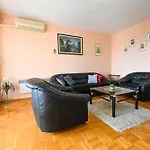 Apartment Mihaela