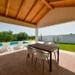 Holiday Home Elena By Interhome