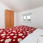 Apartments Ivan