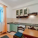 Apartments And Rooms With Wifi Lastovo - 13678