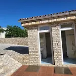 Pool Apartment Ena