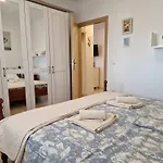 Apartment Velika Obala