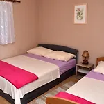Apartments Oresic 2