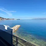Peter'S Beachside Retreat