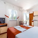 Apartments Prkacin 2