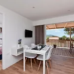 Premium-Mobilheim Mit 3 Schlafzimmern Auf Dem Campingplatz Ugljan Resort
