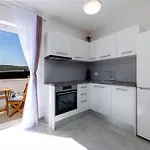 Apartments Lana