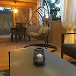 Mobile Home Mirna