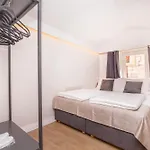 Old Town L Apartment