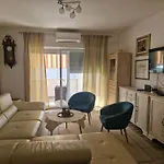Apartment Una S Dvije Terase
