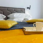 2M Exclusive Rooms