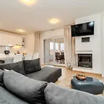 Apartments Very Good Life
