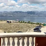 Cosy Apartment In Razanac 34 M² + View