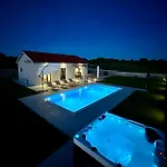 Villa Gemini