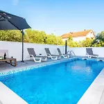 Apartment Spanic 2