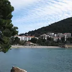 Apartments And Rooms Artemida