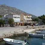 Apartments Tota