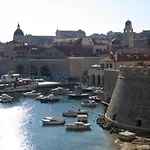 Old Town Port Apartments