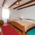 Lovely Home In Preko With Wifi