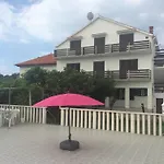 Guesthouse Lidija