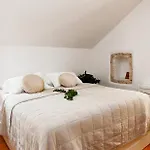 Apartments Lucia Old Town