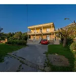 Apartment In Starigrad-Paklenica 6859