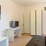 Stunning Apartment In Ugljan With Kitchen