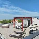 Villa Tia With Heated Pool & Jacuzzi