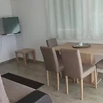 Apartmani Berna Petrcane