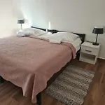 Apartman Lena
