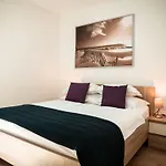 Apartments Hill