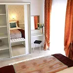 Apartments Grand Pinea