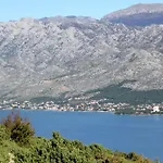 Apartments And Rooms With Parking Space Starigrad, Paklenica - 18034