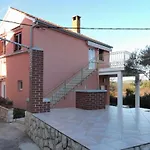 Apartmani Frakic