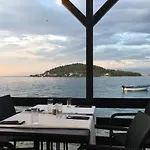 Villa Legacy, By The Beach, Kali