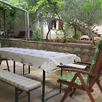 Lilium Apartments