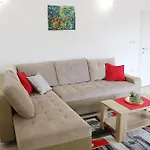 Apartments Neda