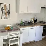 Apartment 877-2