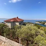Apartment Zezelj, Tribanj Kruscica