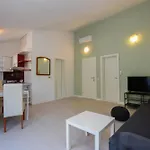 Movo House